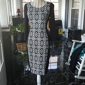 Black & White long sleeved Jersey dress